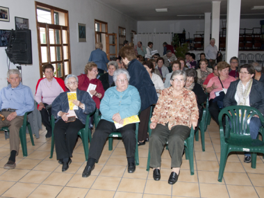 La Universitat Oberta per Majors inicia el cicle de conferencies amb un èxit d'assistència